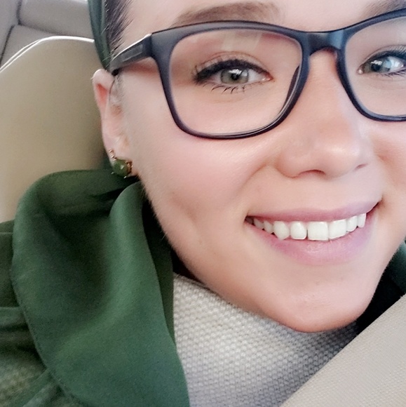 Meet your Posher, Polly - Picture 1 of 1